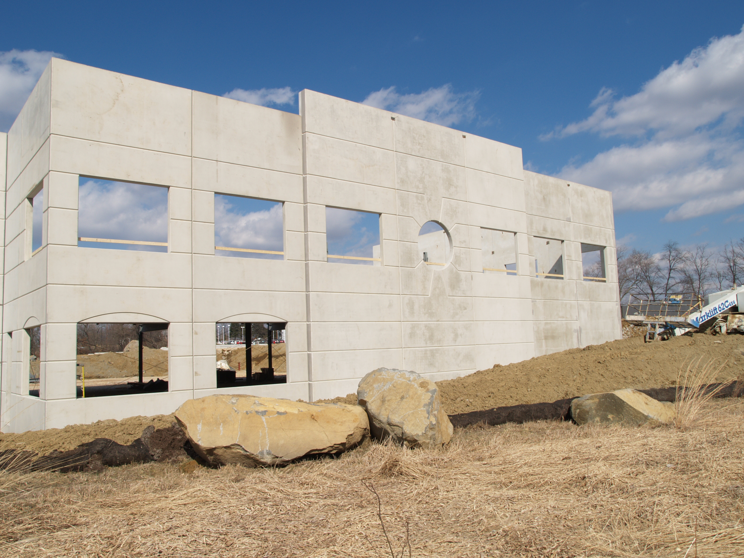 Conewago Manufacturing Precast Concrete Project - Commerce Park Medical Center
